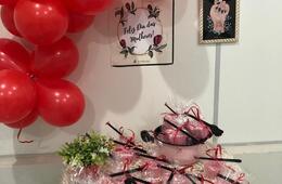 Homenagem ao dia Internacional da Mulher